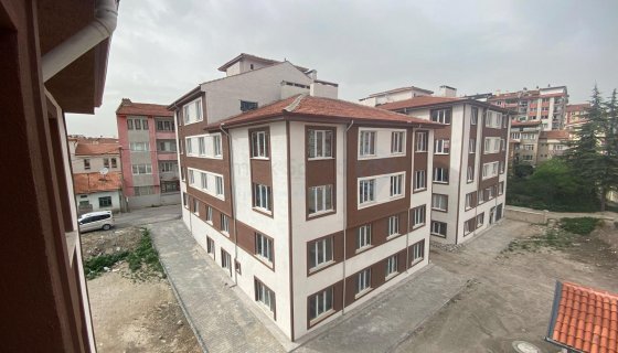 KÜTAHYA MERKEZDE 3+1 SIFIR DAİRELER 